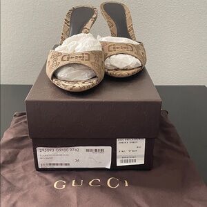 Gucci Brown Patterned Women's Sandals